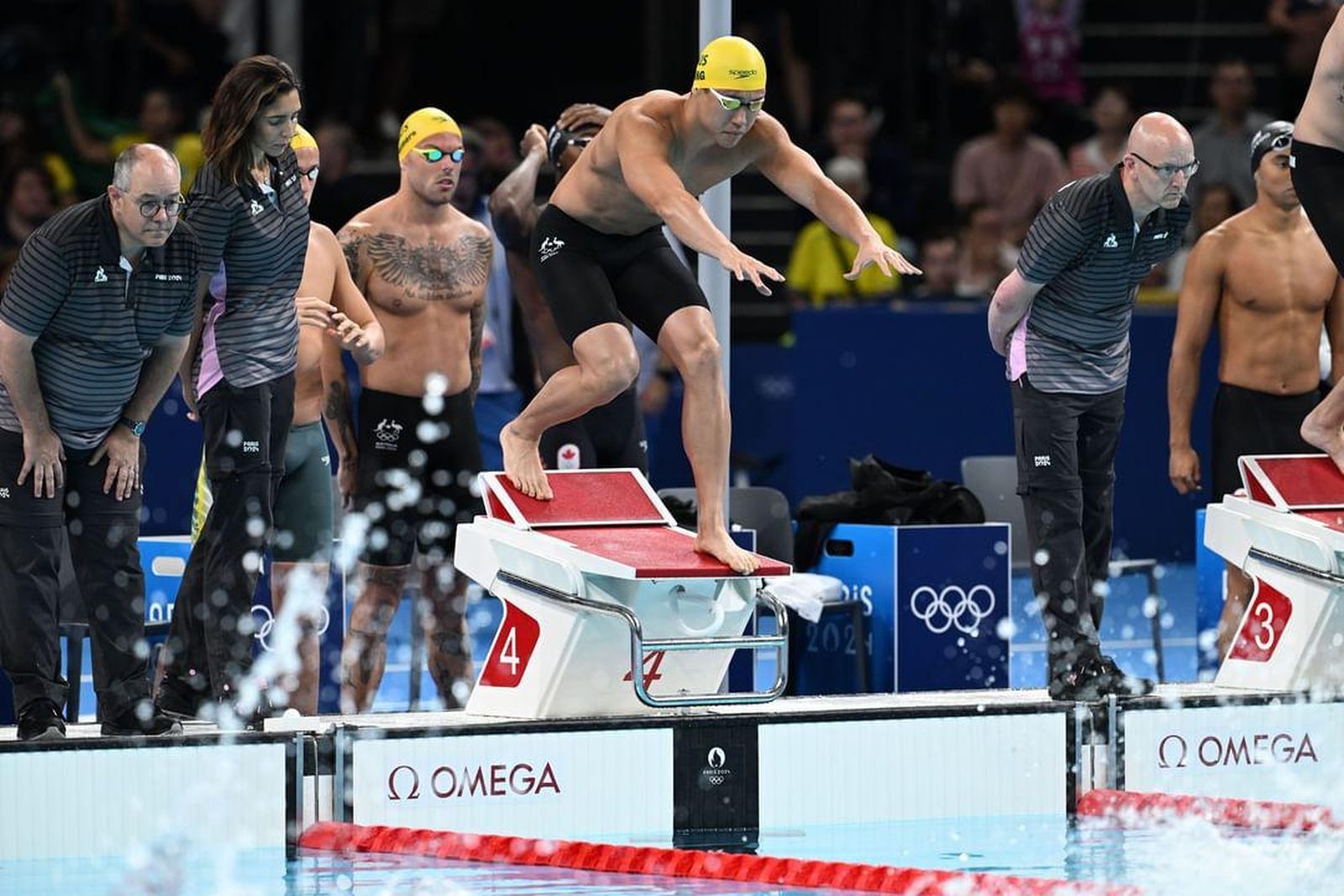 William Yang starting the 4x100m freestyle relay heat, Paris 2024